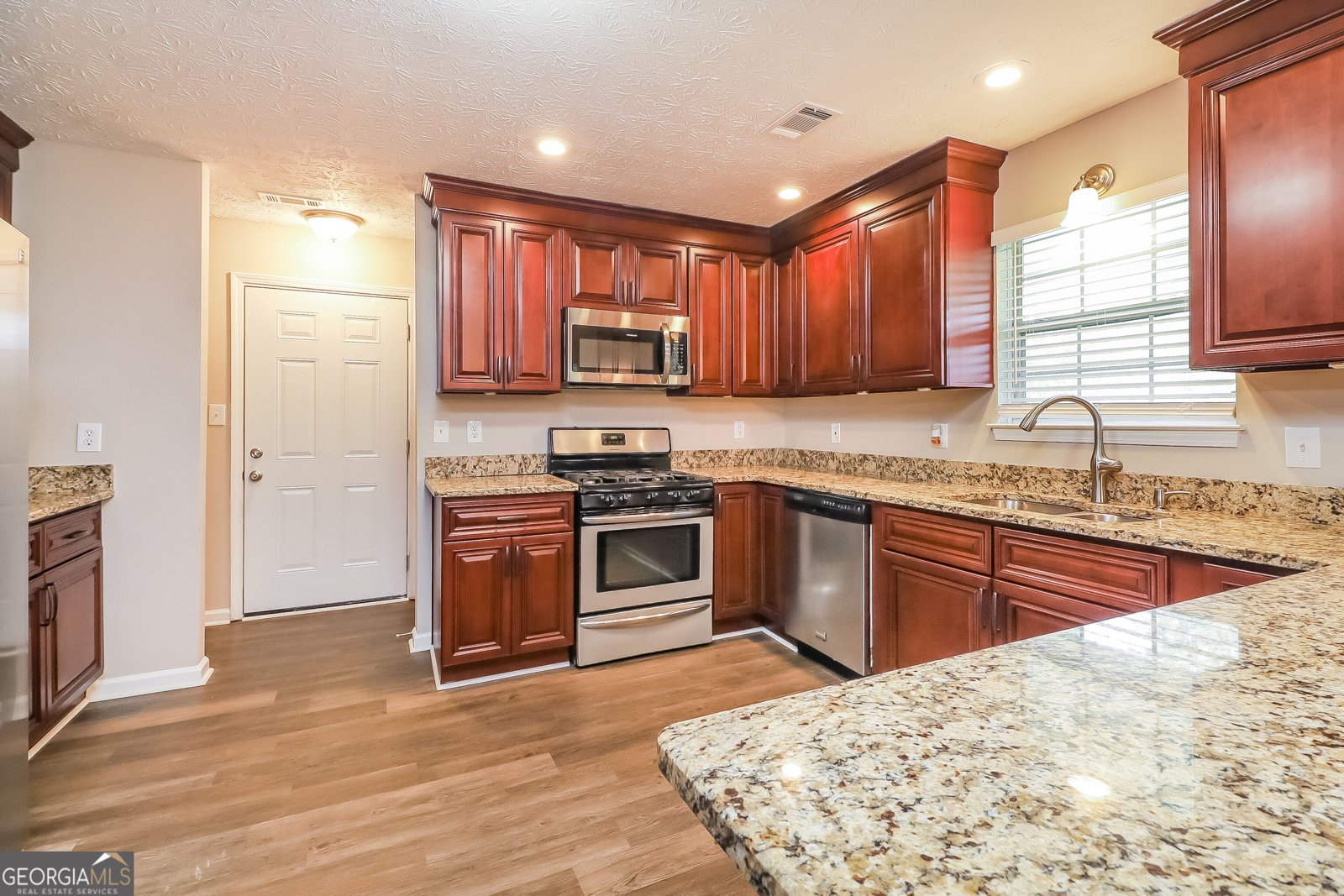 115 Millbrook Way McDonough - Photo 16