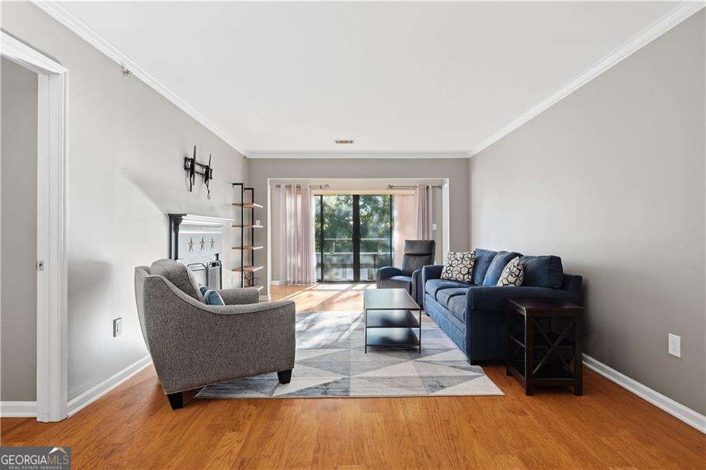 1418 Highland Bluff Drive Atlanta - main photo