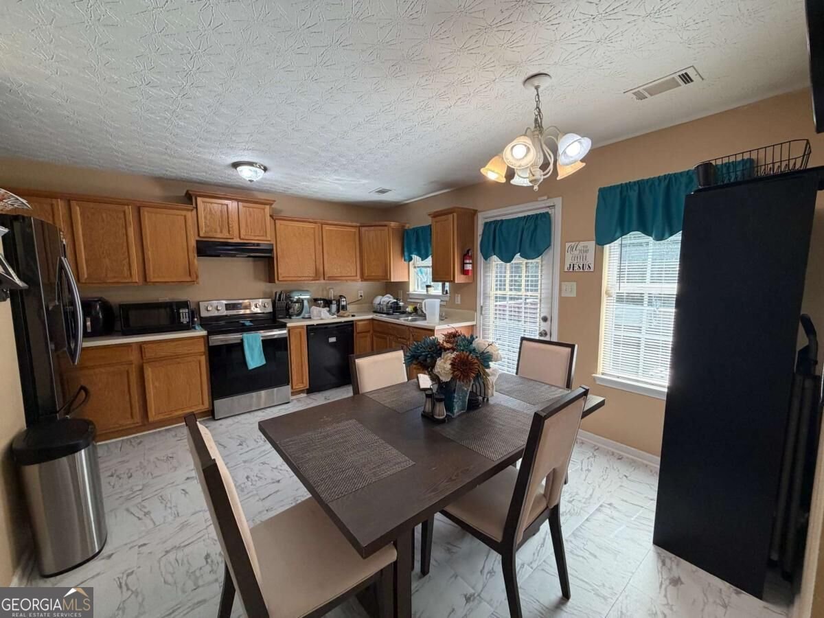 35 Pembroke Place Covington - Photo 11