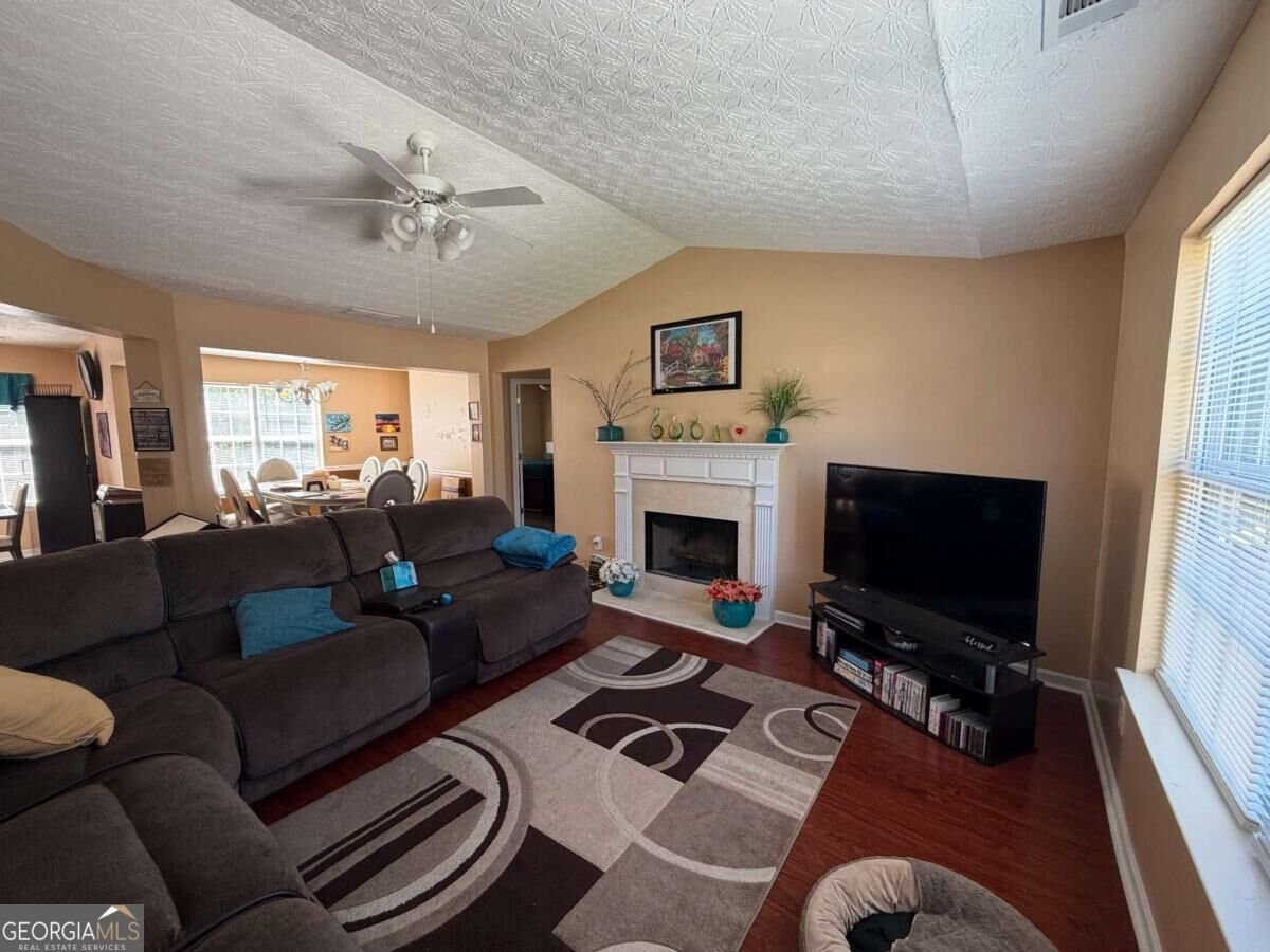 35 Pembroke Place Covington - Photo 9