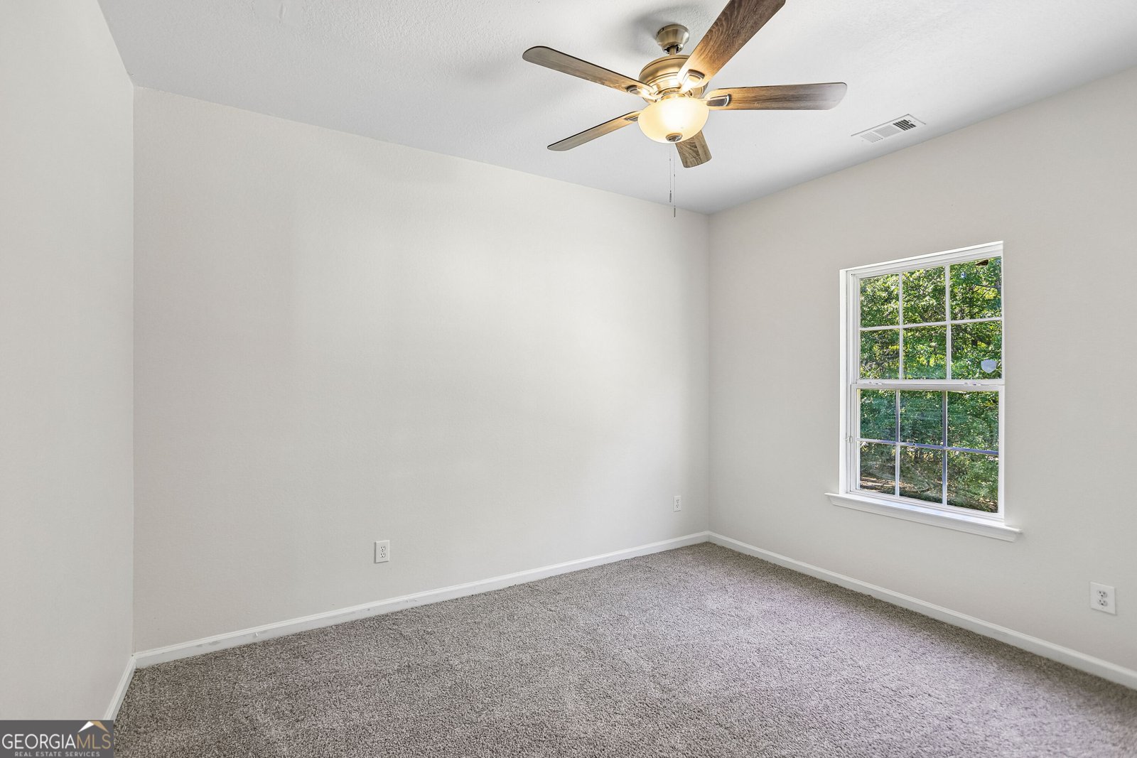387 Apple Blossom Way Macon - Photo 11