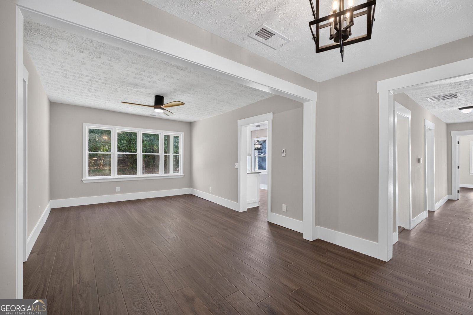255 Woodlawn Avenue Winder - Photo 10