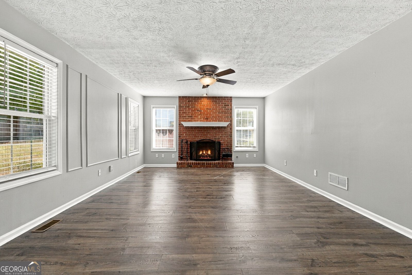 1560 Summit Pond Circle Loganville - Photo 19