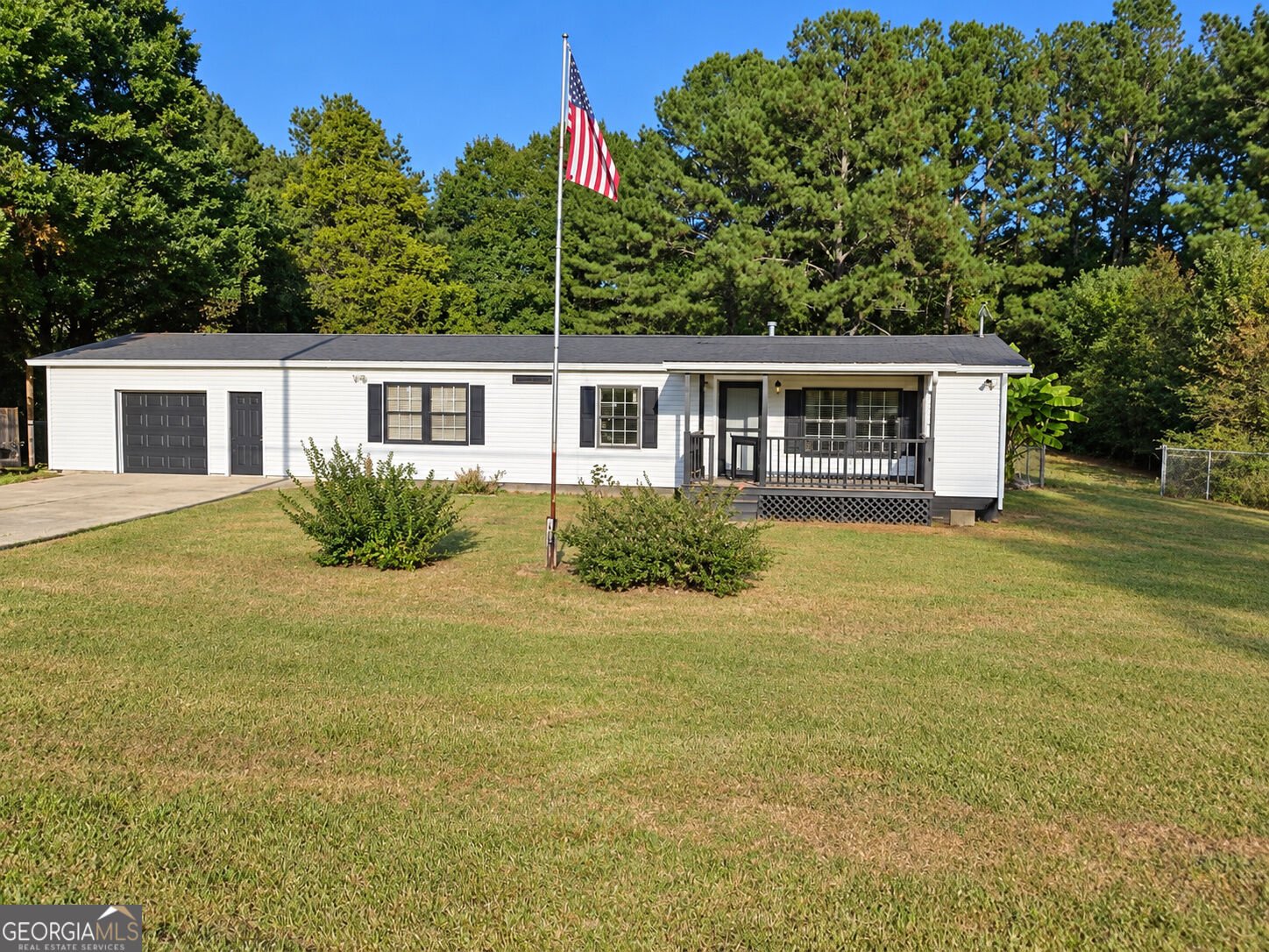910 Steele Drive Hampton - main photo