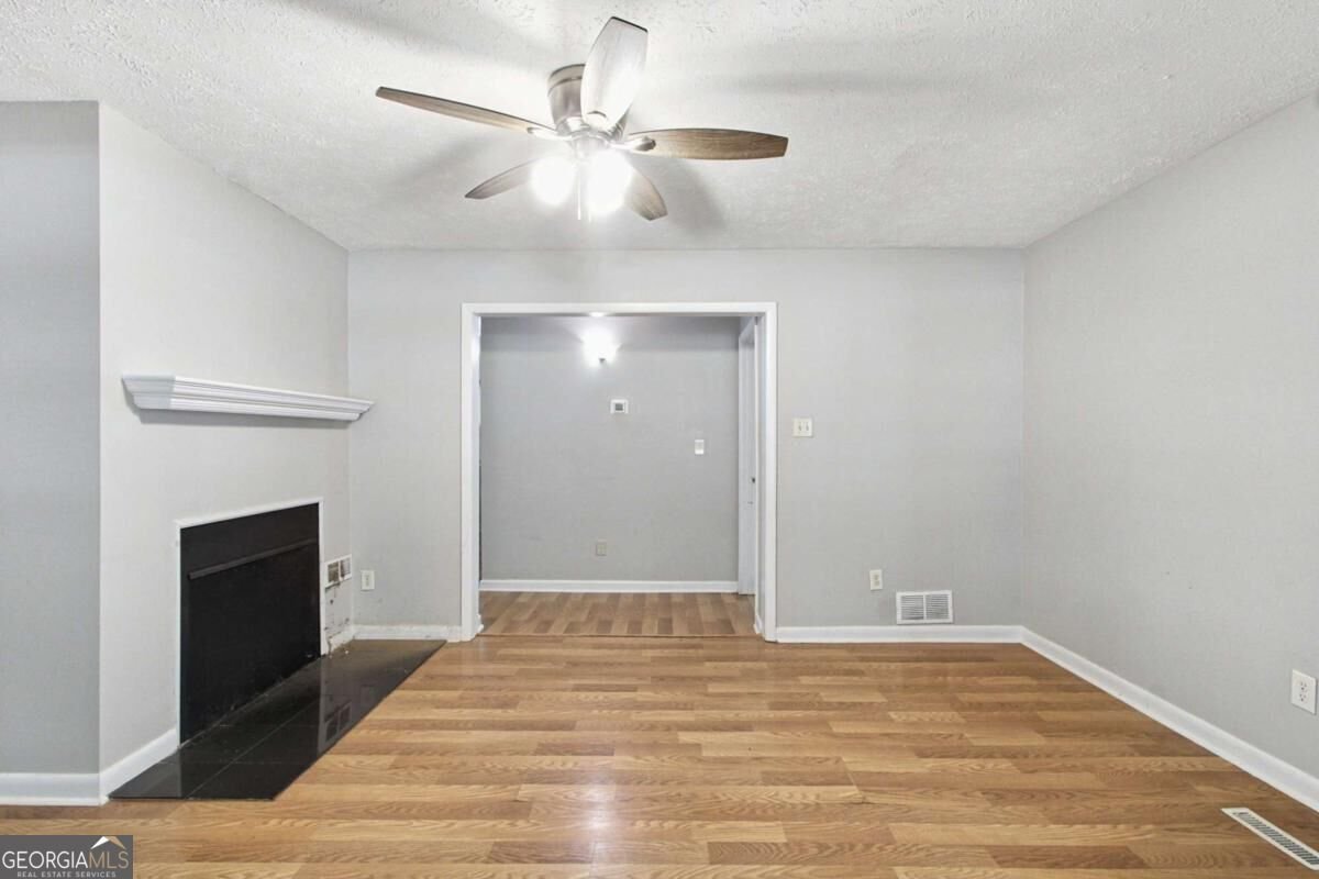117 Club Circle Stockbridge - Photo 6