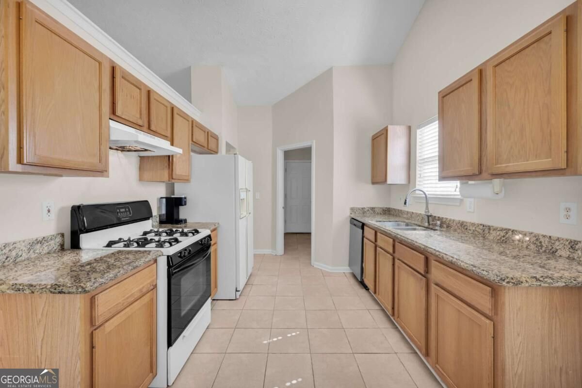 1040 Meadow Walk Avenue Lawrenceville - Photo 10