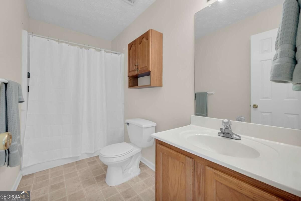 1040 Meadow Walk Avenue Lawrenceville - Photo 17
