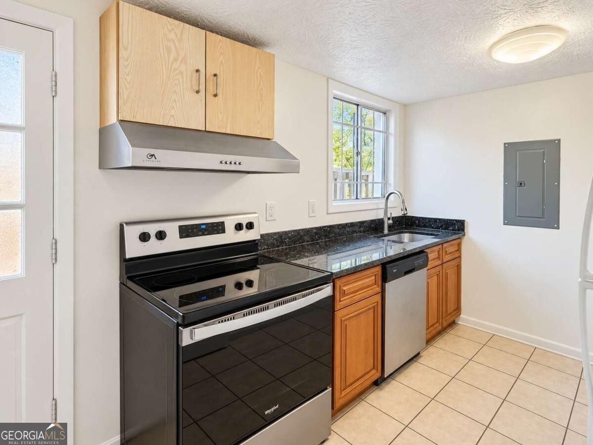 2956 Dekalb Drive Atlanta - Photo 6