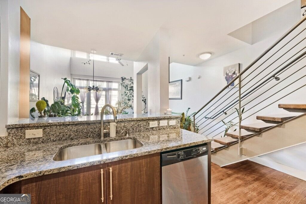 1221 Caroline Street Atlanta - Photo 9