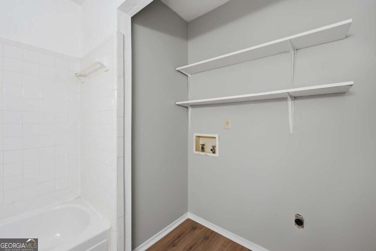 657 Nelby Court Stone Mountain - Photo 10