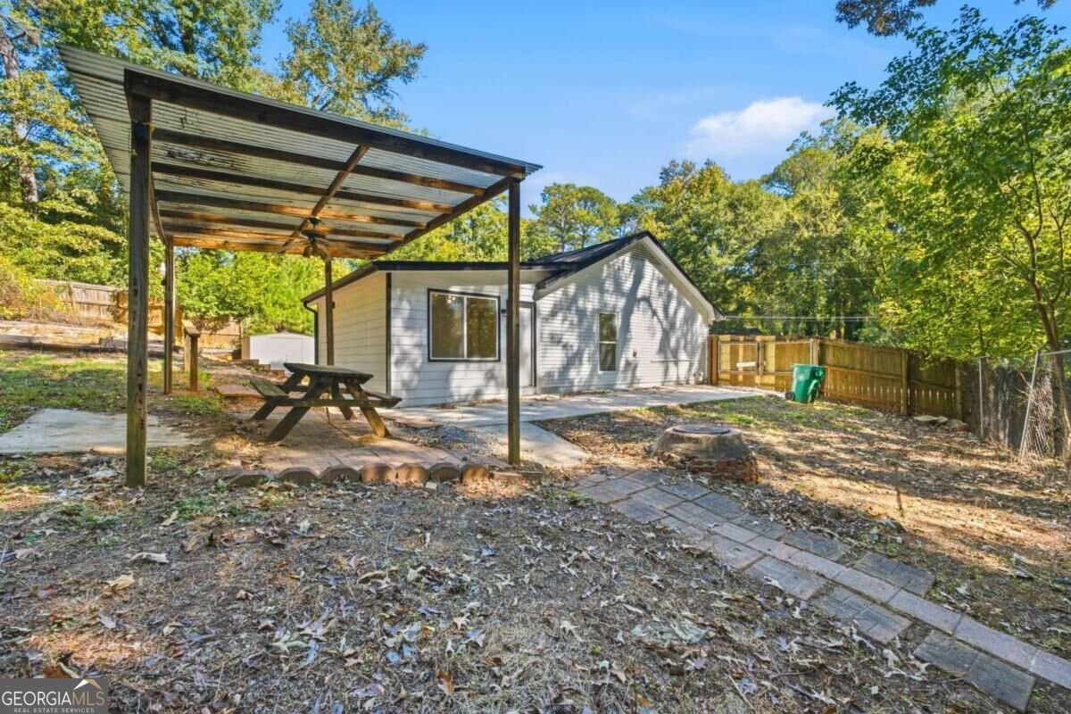 657 Nelby Court Stone Mountain - Photo 21