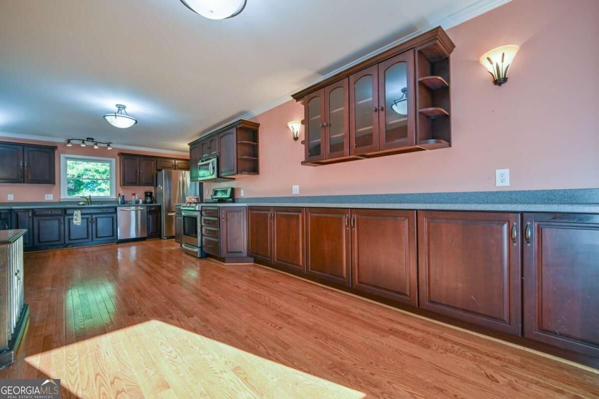 281 Hunnicutt Drive Athens - Photo 6