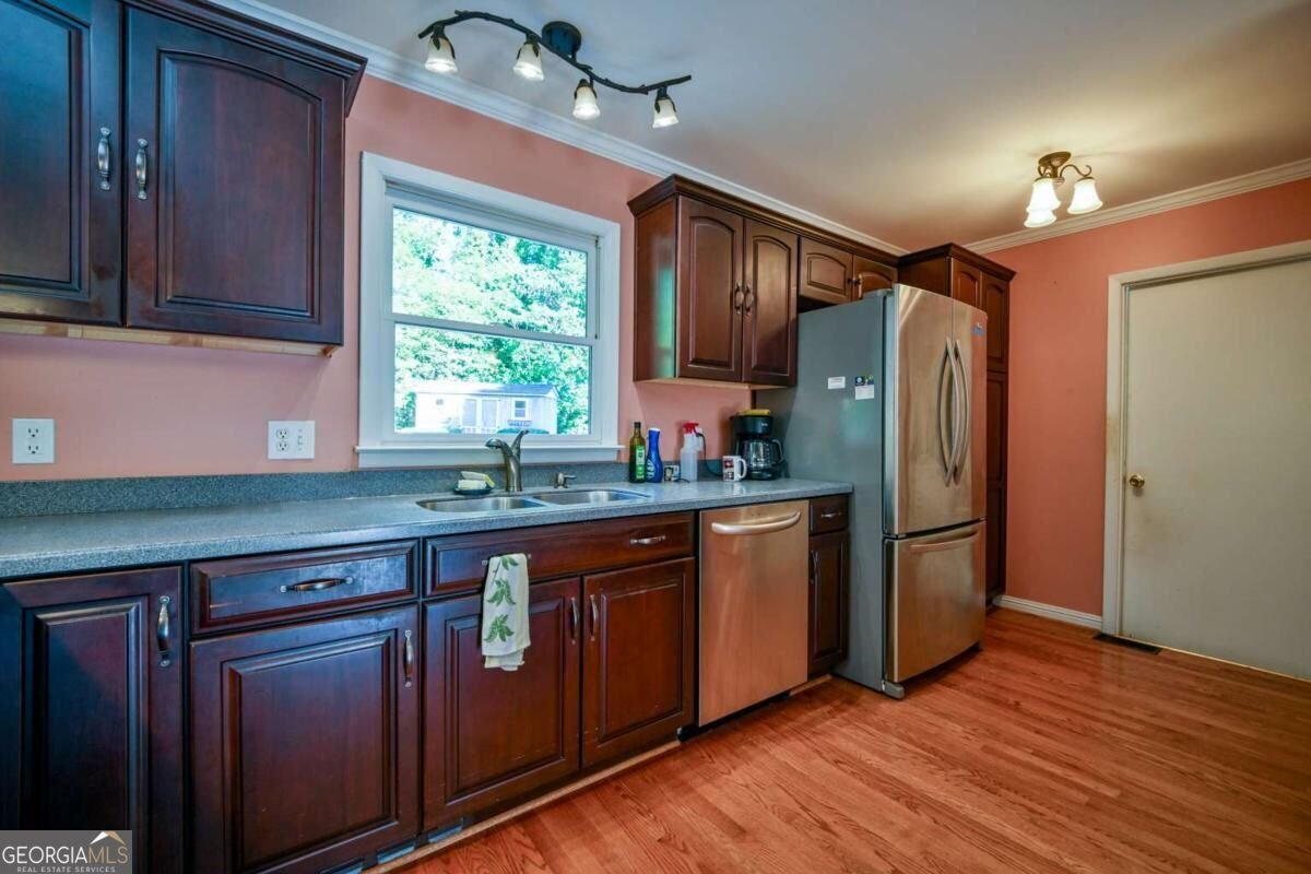 281 Hunnicutt Drive Athens - Photo 8