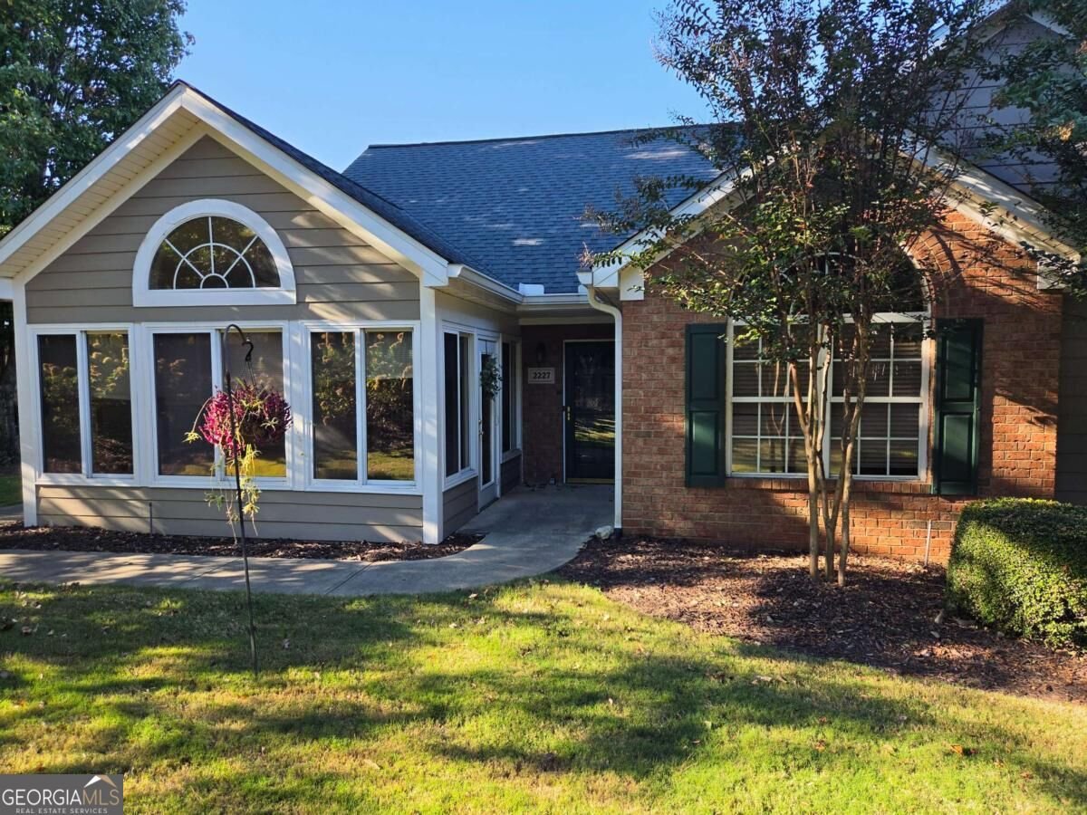 2227 Orchard Place Roswell - main photo