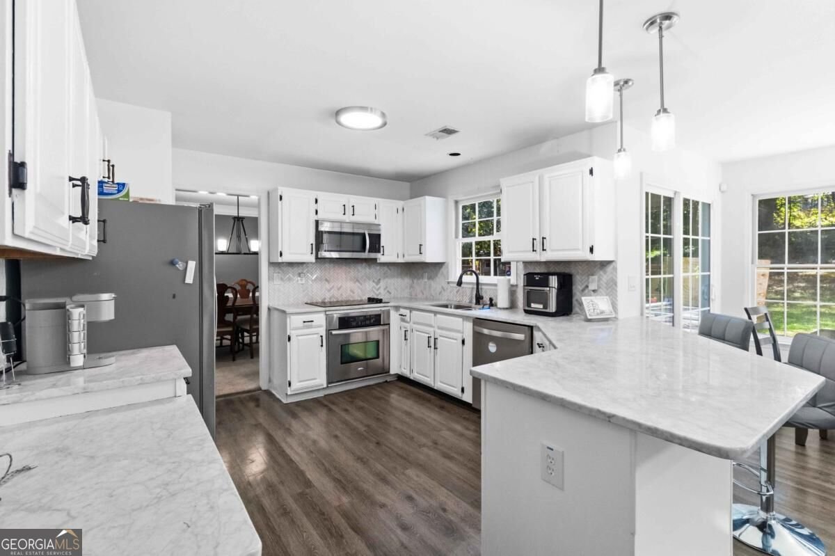1180 Roseberry Court Grayson - Photo 9