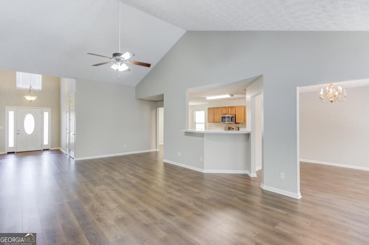 422 Regan Drive Winder - Photo 10