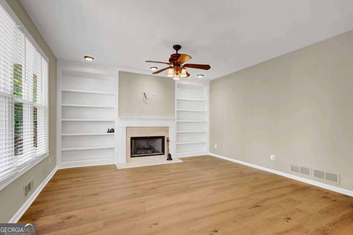 2182 Glenfare Court Jonesboro - Photo 9