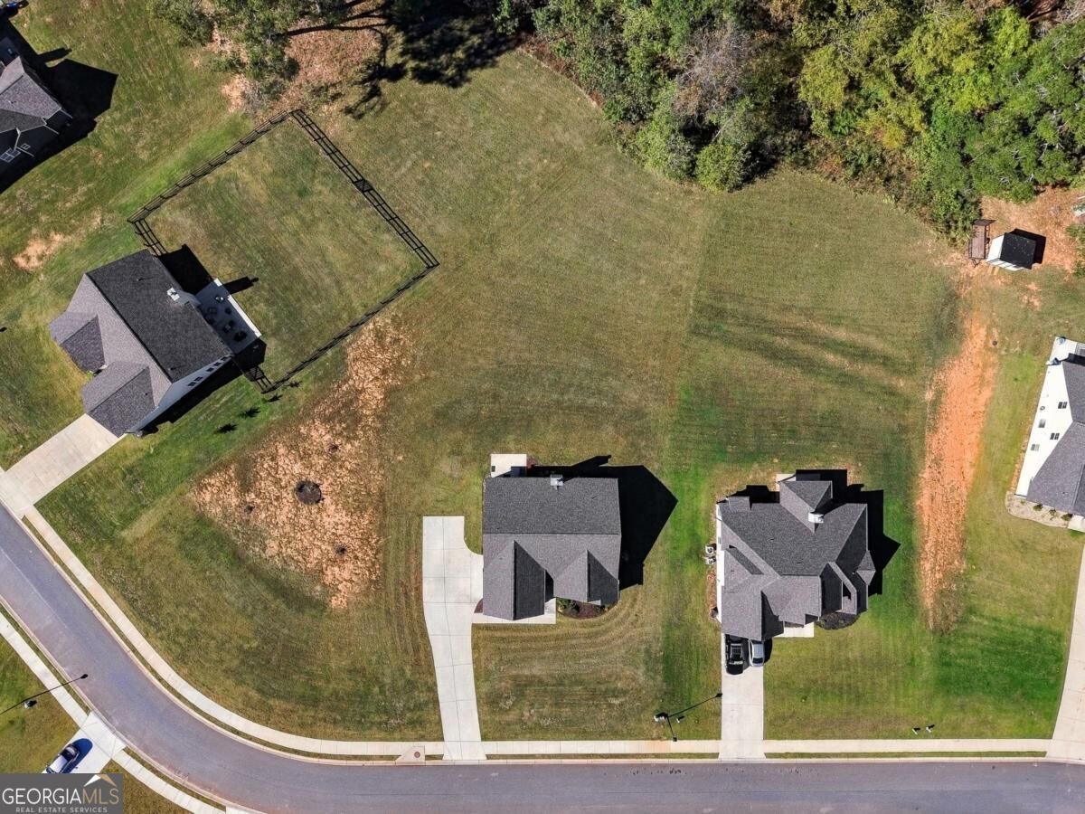 227 Finch Court Winder - Photo 32