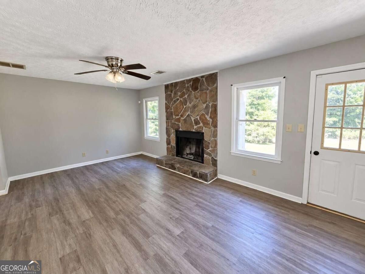 6050 Dorsett Shoals Road Douglasville - Photo 11