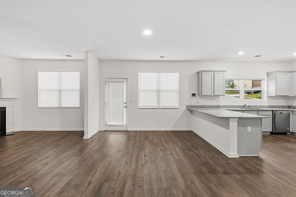 1736 Middle Brook Drive Conyers - Photo 8