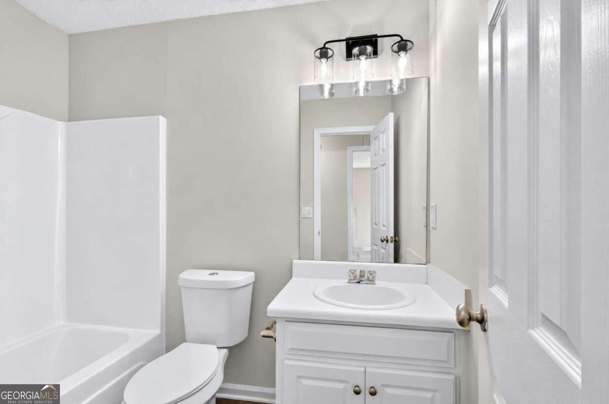 2032 Emerald Pointe Drive Winder - Photo 17