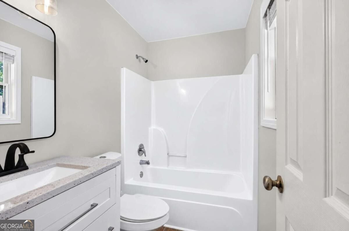 2032 Emerald Pointe Drive Winder - Photo 20