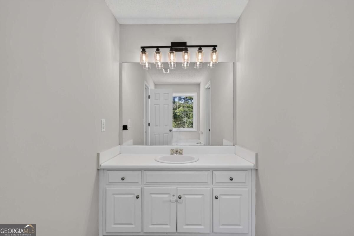 2032 Emerald Pointe Drive Winder - Photo 24