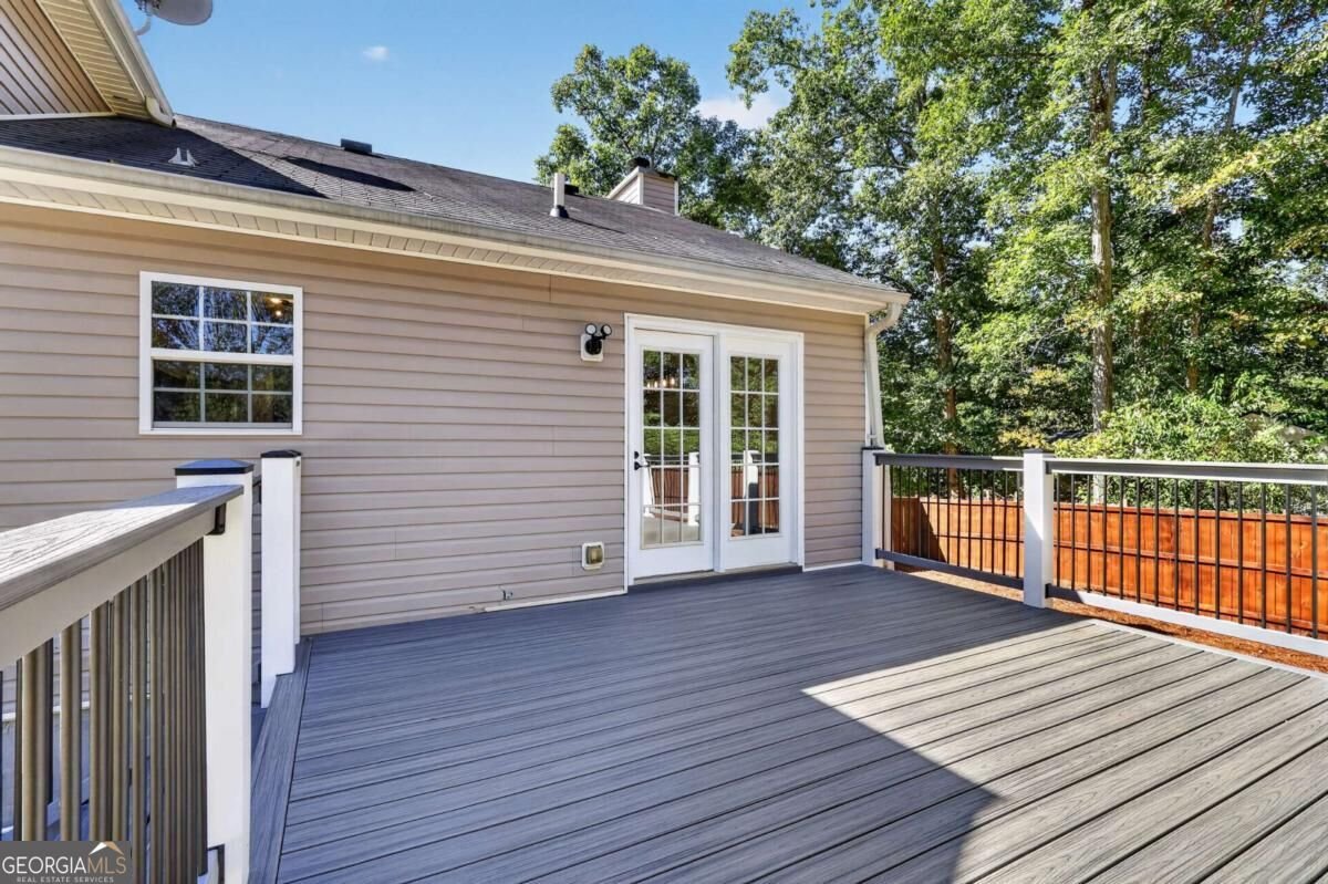 2032 Emerald Pointe Drive Winder - Photo 28