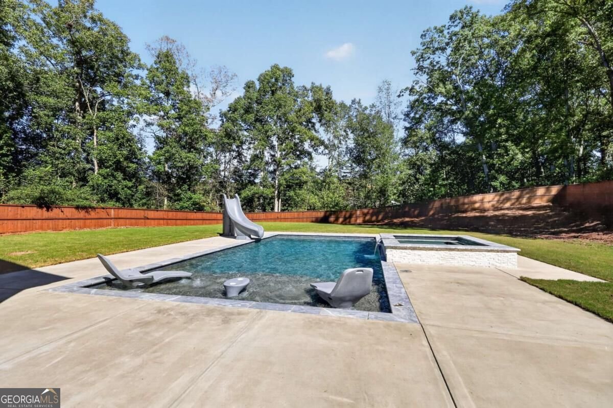 2032 Emerald Pointe Drive Winder - Photo 32