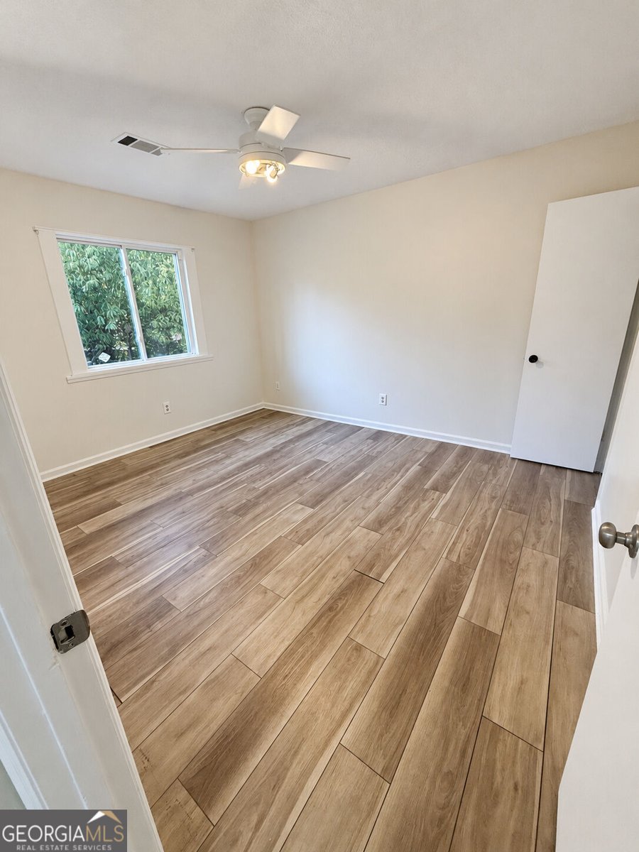 158 Ashwood Court Riverdale - Photo 10