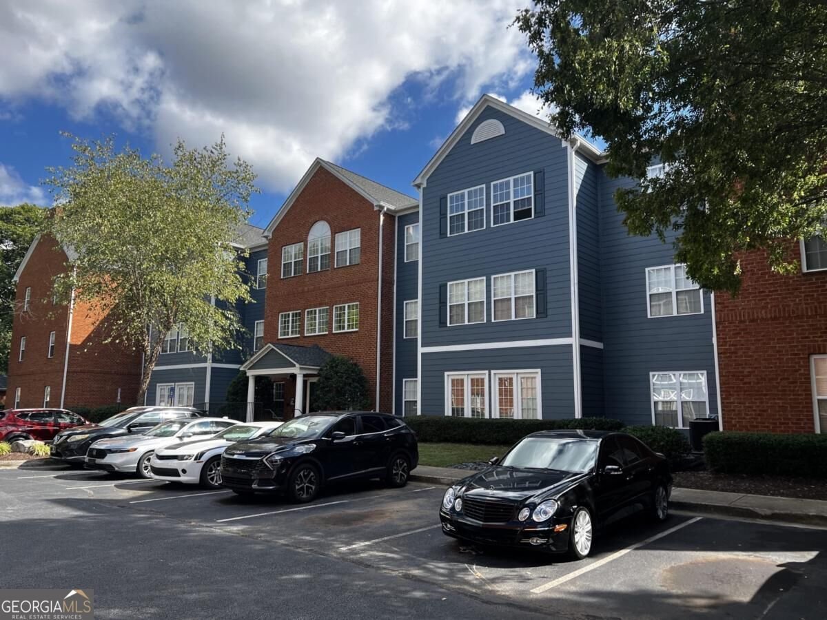 3302 Dogwood Drive Hapeville - main photo