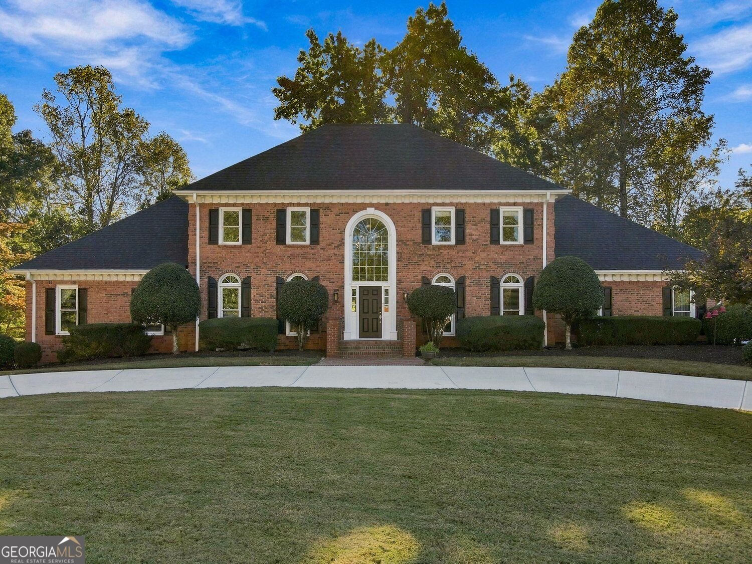 1000 Brooksglen Drive Roswell - main photo