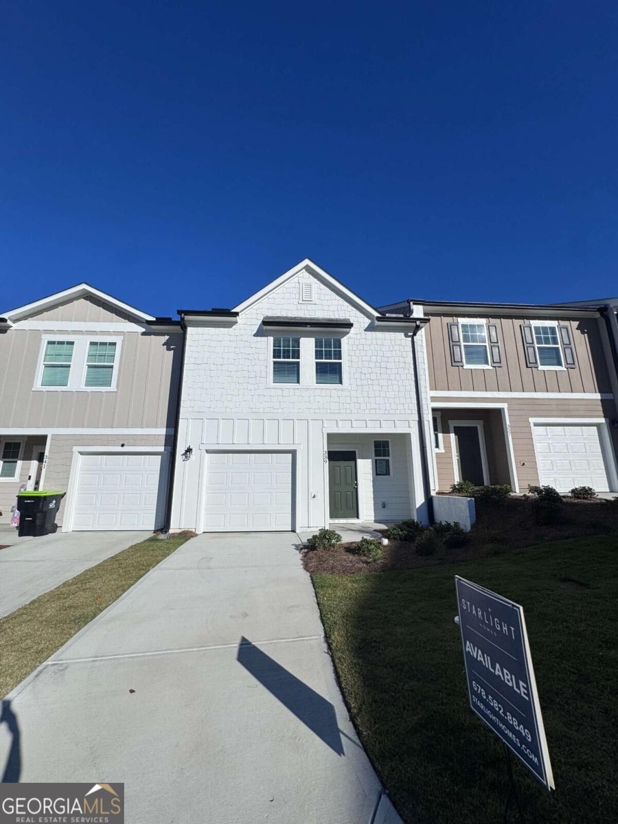 339 Hynes Drive Villa Rica - main photo