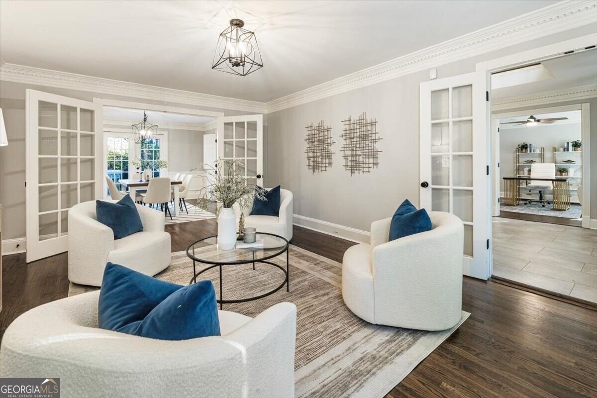 235 Landfall Road Sandy Springs - Photo 7