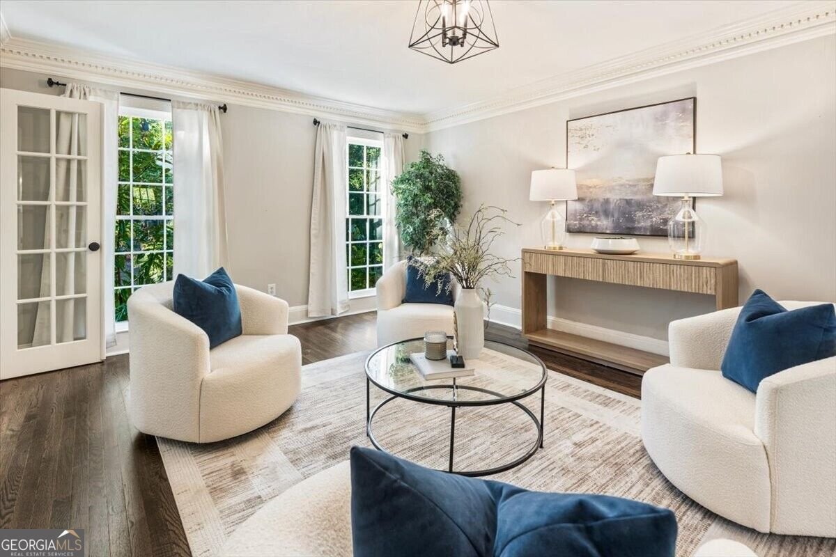235 Landfall Road Sandy Springs - Photo 8