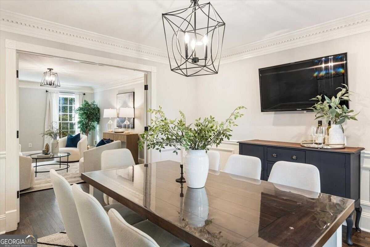 235 Landfall Road Sandy Springs - Photo 9