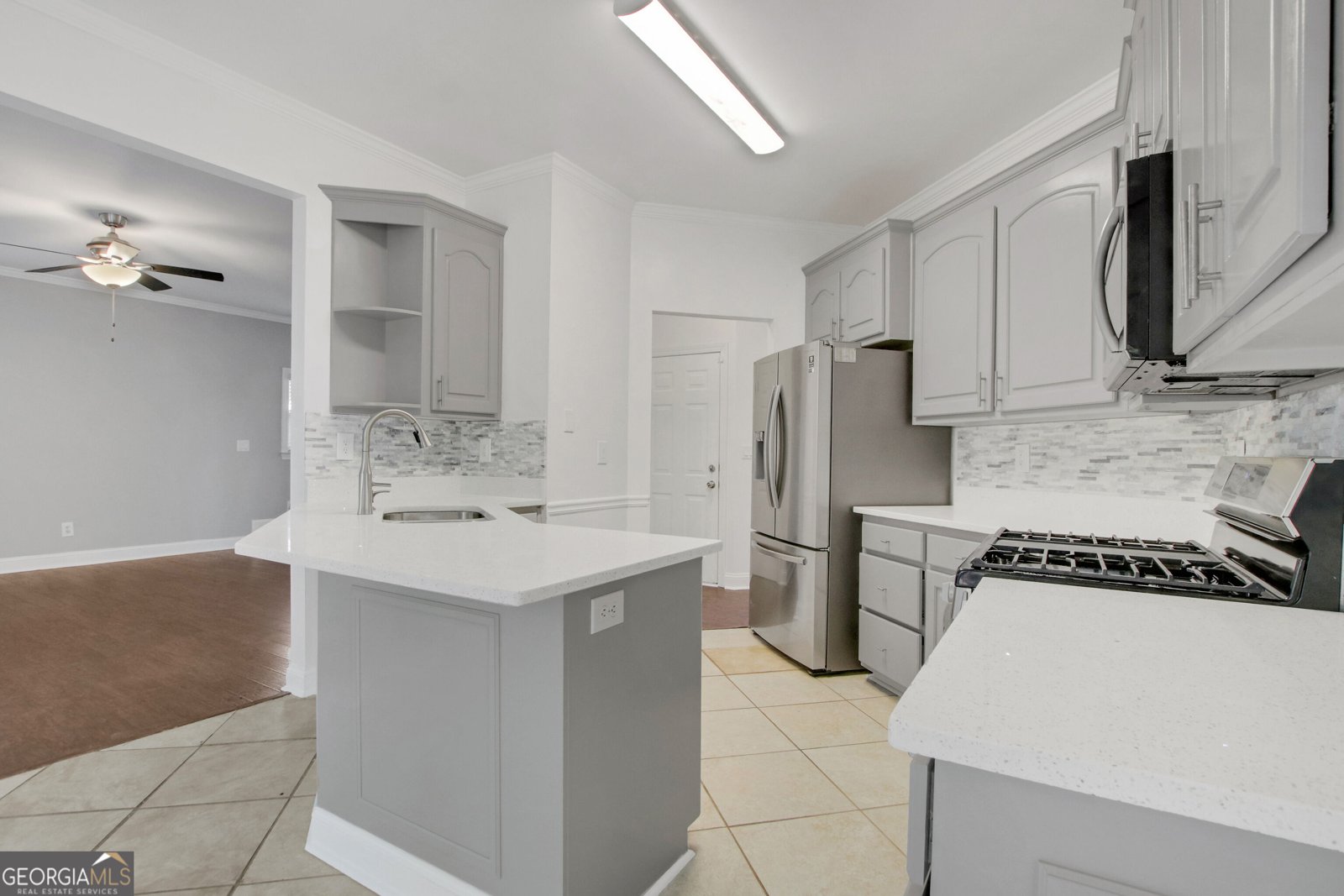 5803 Silverthorn Drive Flowery Branch - Photo 10