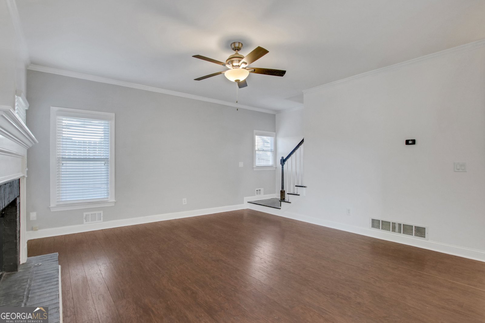 5803 Silverthorn Drive Flowery Branch - Photo 7
