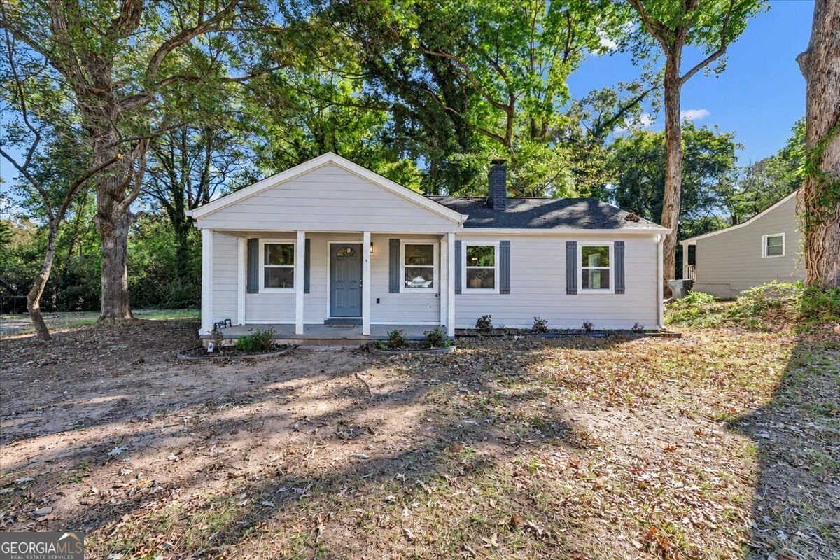 2168 Penrose Drive East Point - main photo