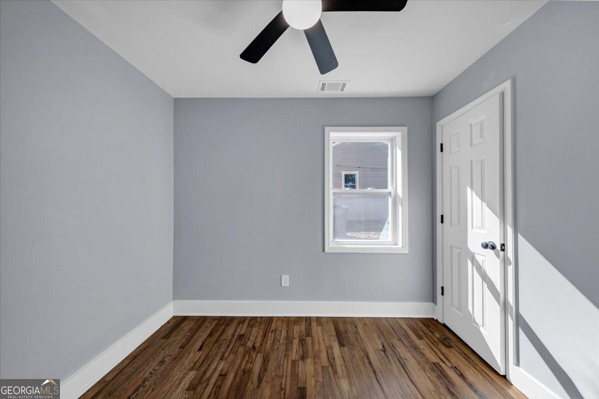 2168 Penrose Drive East Point - Photo 16