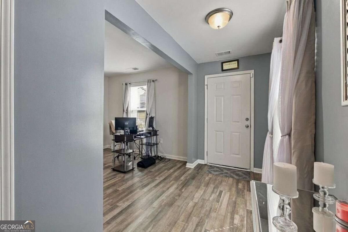 68 Oxford Lane Kingston - Photo 6