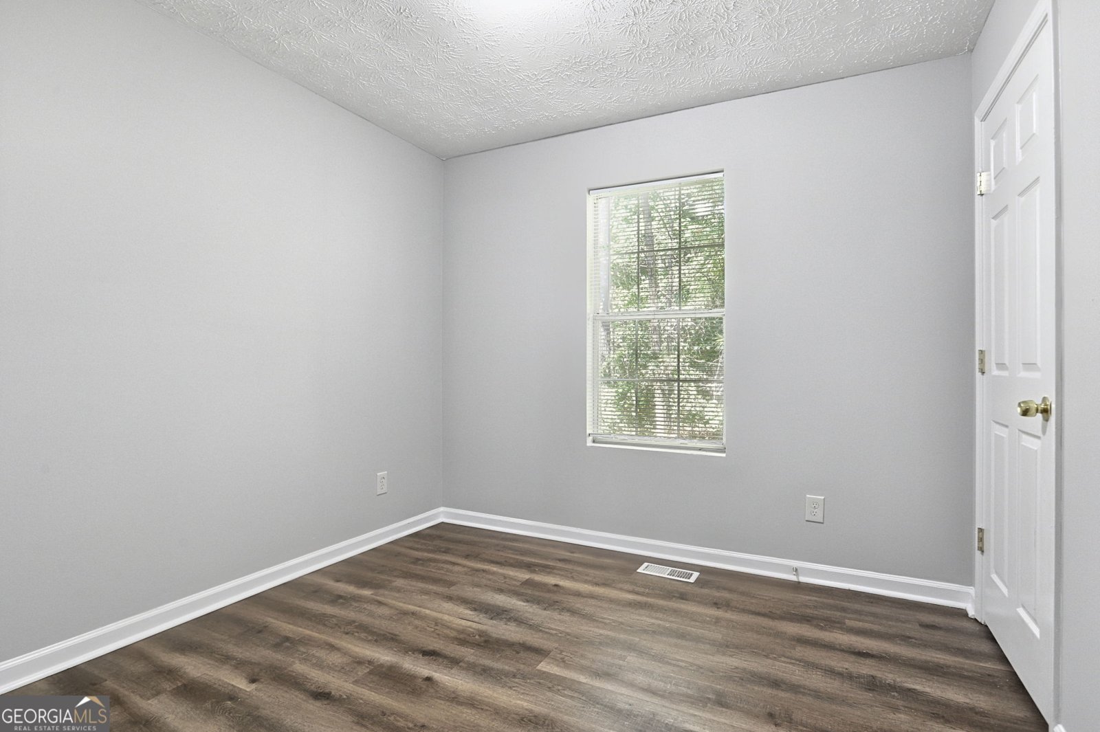 736 Ashley Lane Stone Mountain - Photo 19