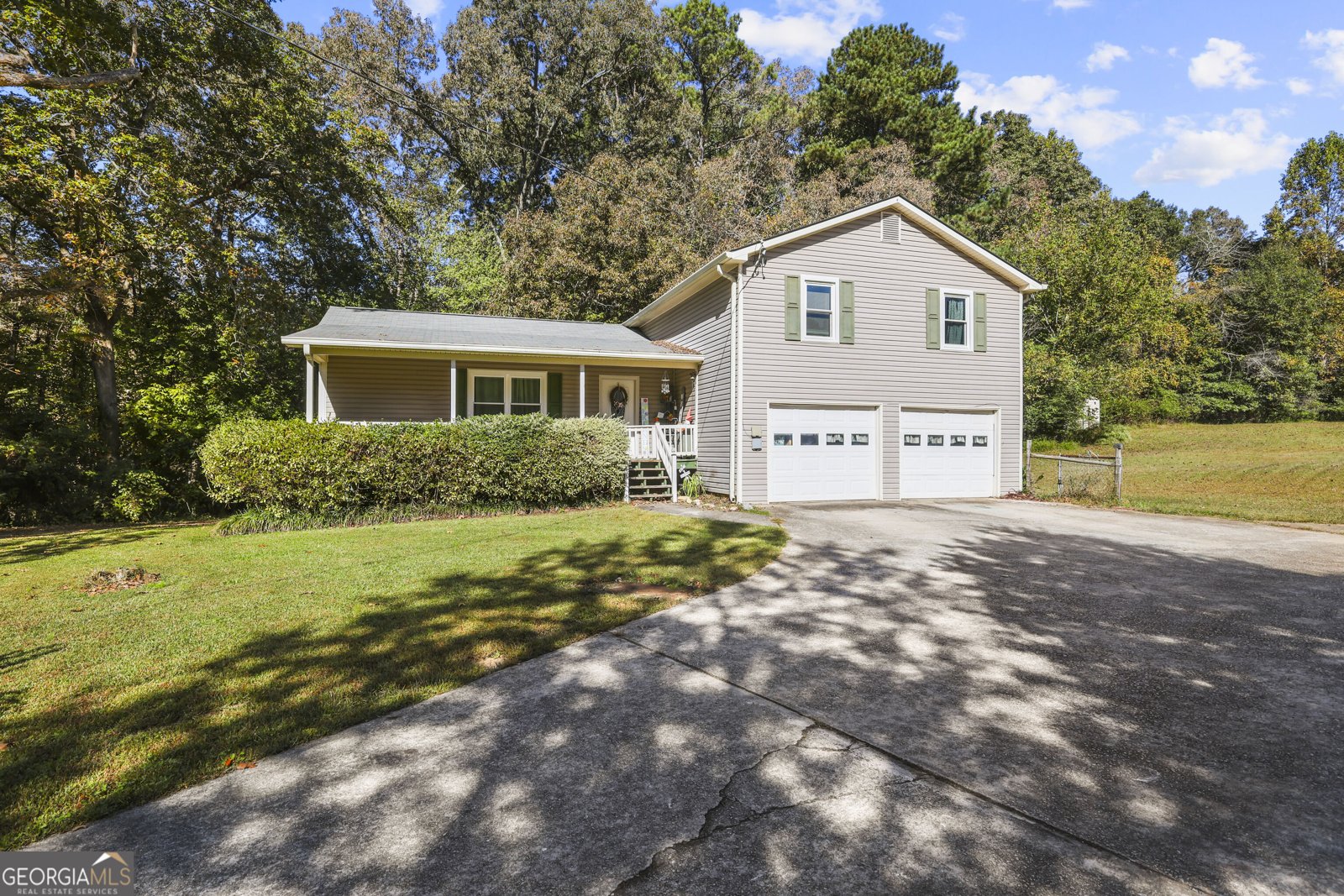 450 Hudson Circle Douglasville - main photo