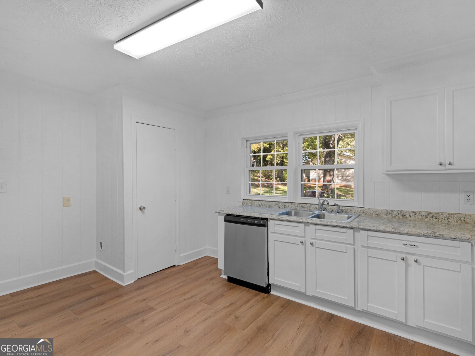 427 McDonough Road Griffin - Photo 8