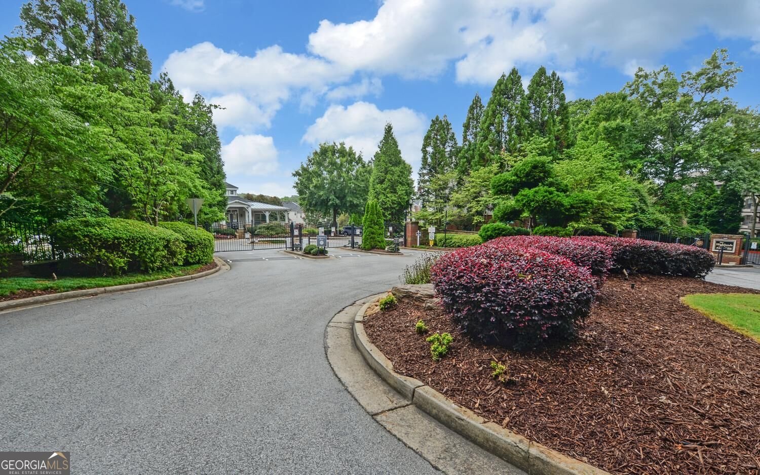 3513 Chattahoochee Summit Lane Atlanta - Photo 28