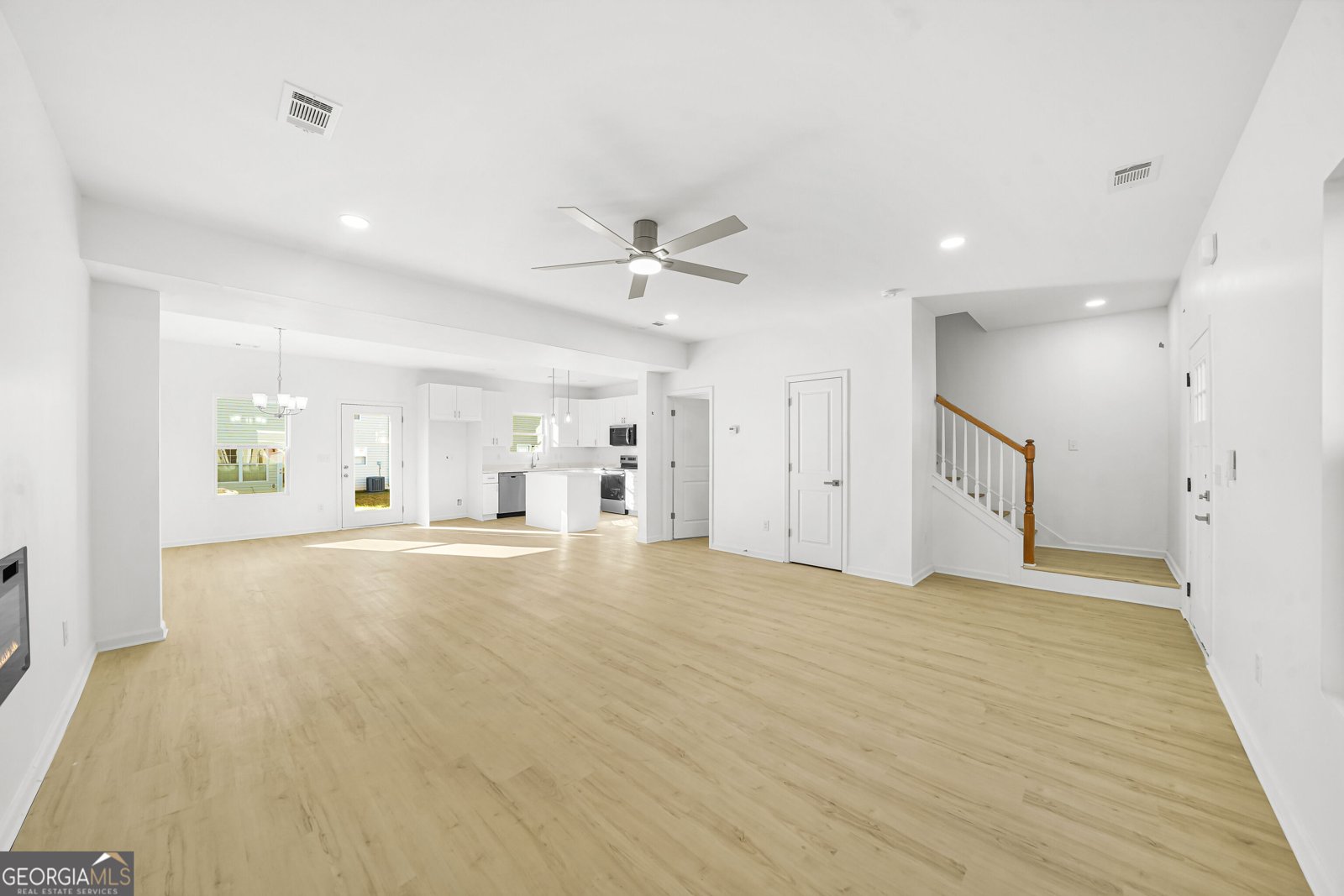 317 Goldenrod Drive Stockbridge - Photo 10