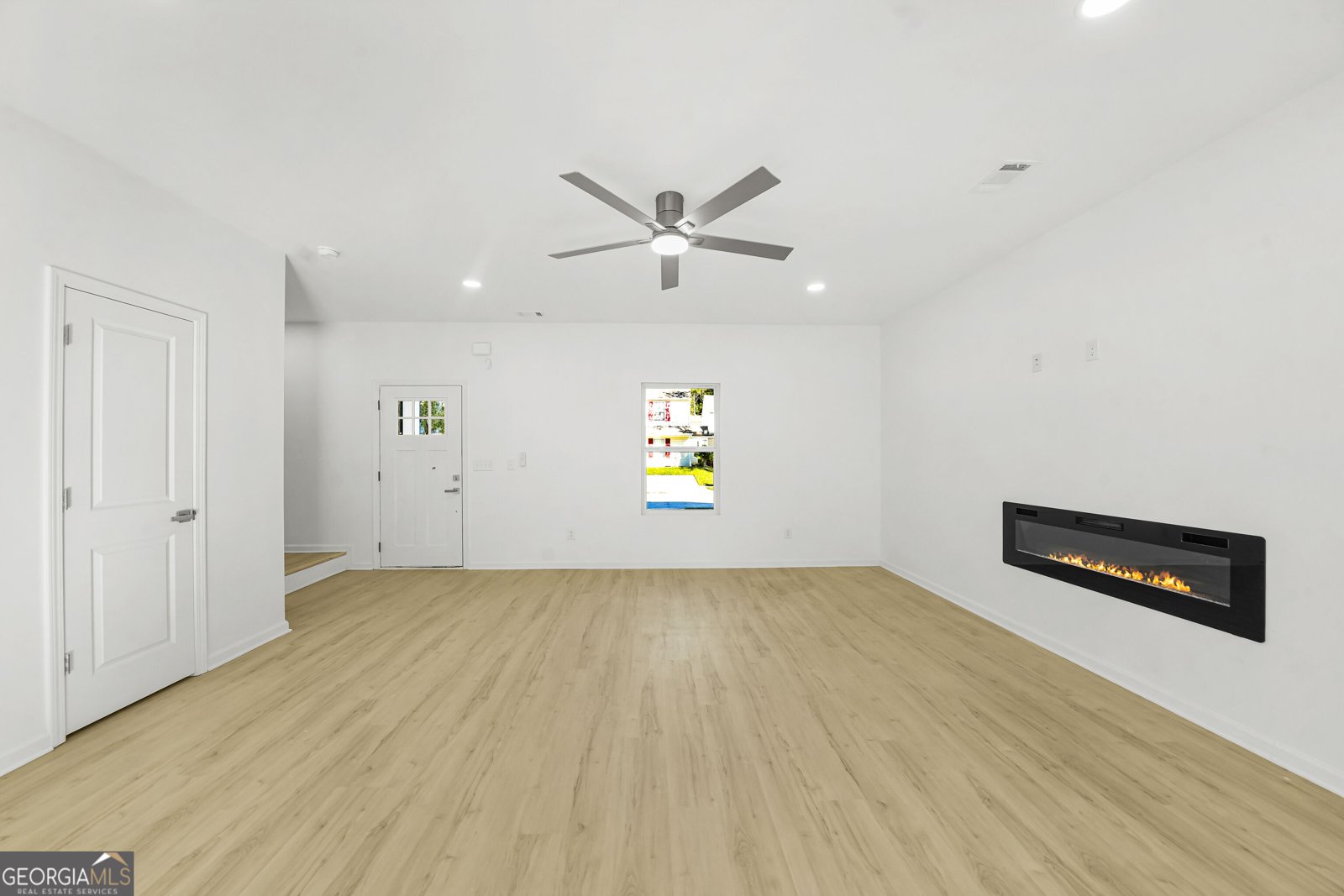 317 Goldenrod Drive Stockbridge - Photo 11