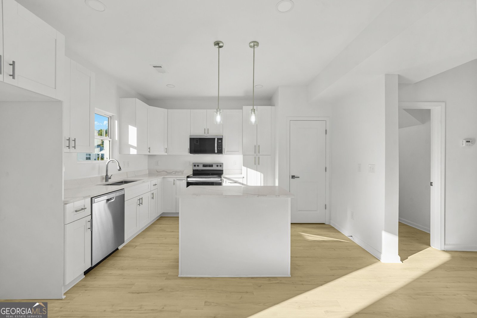 317 Goldenrod Drive Stockbridge - Photo 18