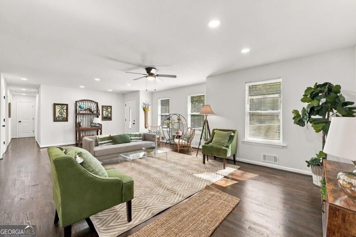 6269 Hillpine Drive Douglasville - Photo 8