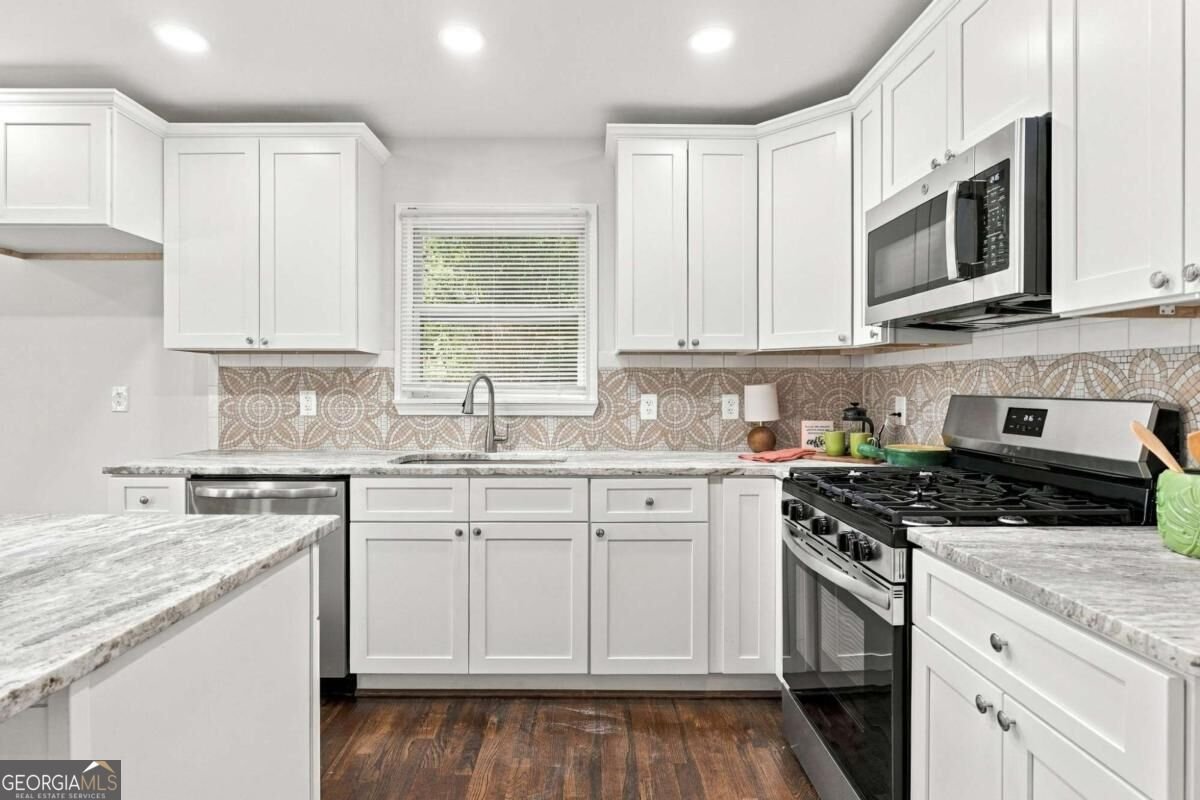 6269 Hillpine Drive Douglasville - Photo 9